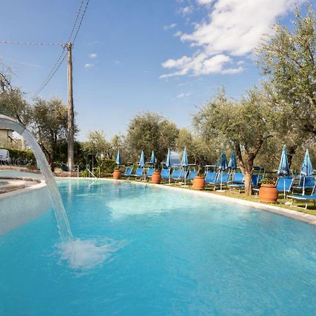 טורי דל בנקו Hotel Internazionale מראה חיצוני תמונה