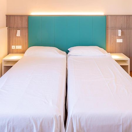טורי דל בנקו Hotel Internazionale מראה חיצוני תמונה