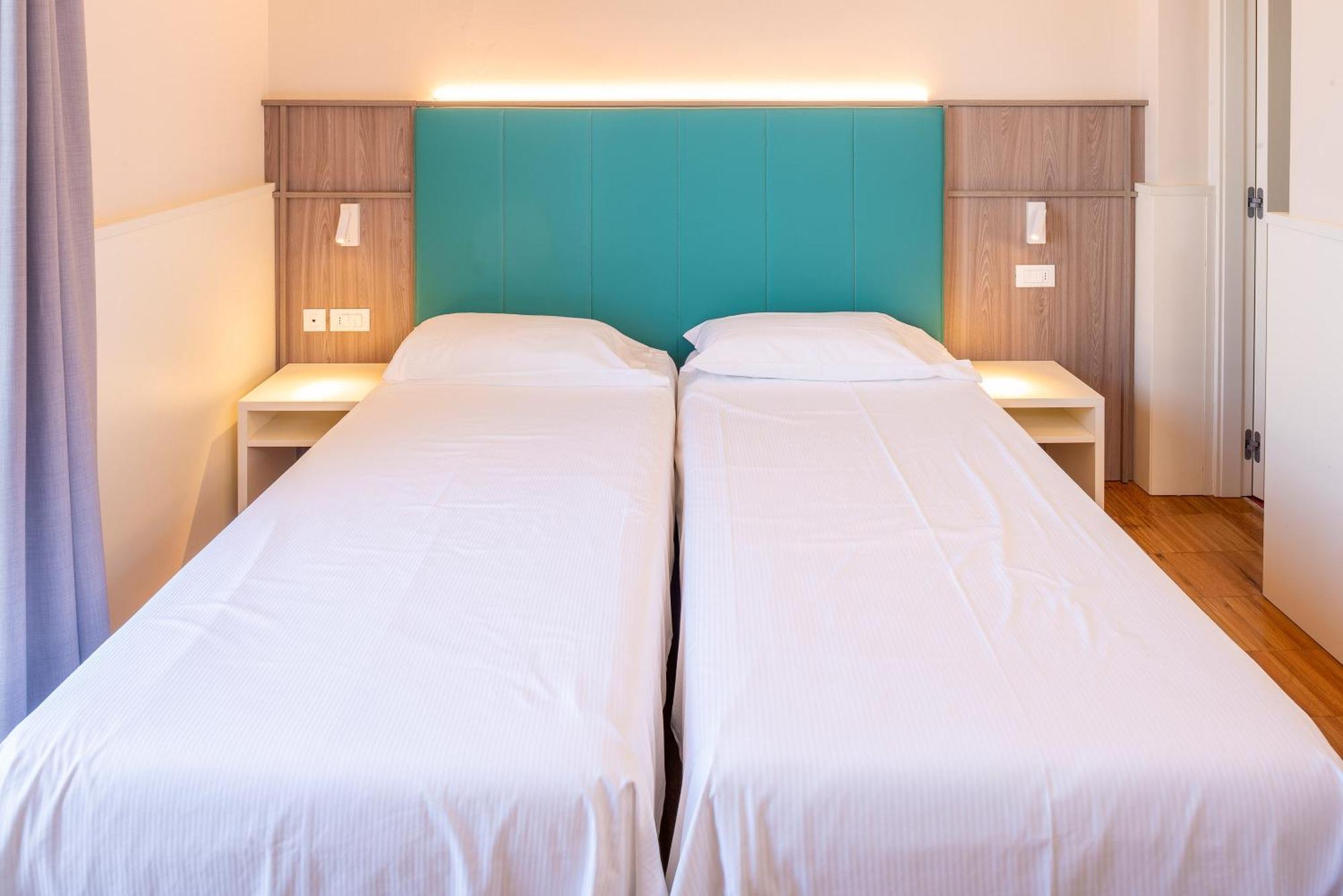 טורי דל בנקו Hotel Internazionale מראה חיצוני תמונה