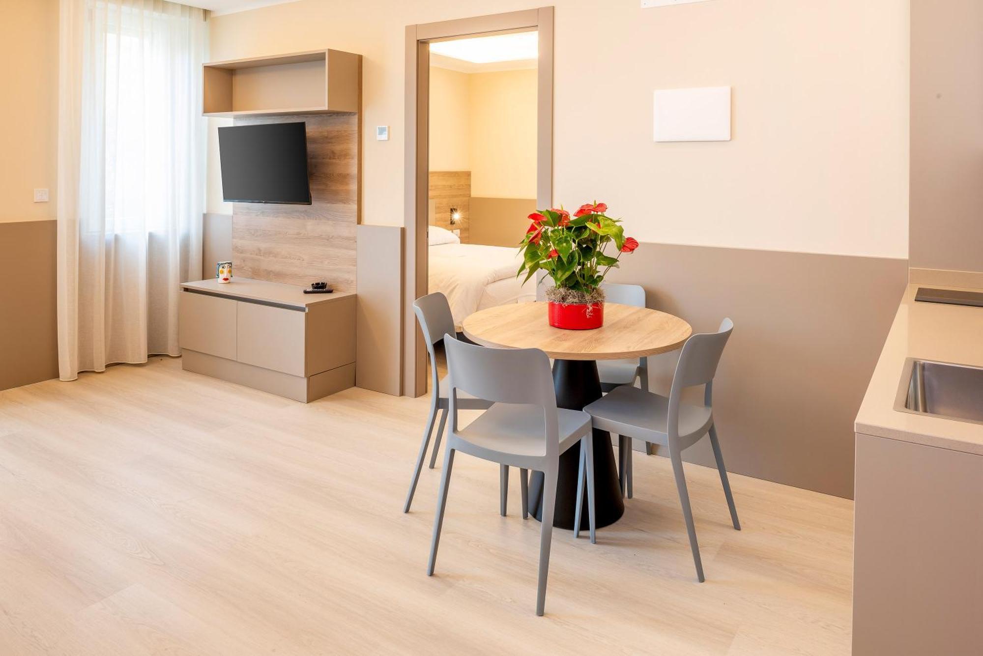 טורי דל בנקו Hotel Internazionale מראה חיצוני תמונה